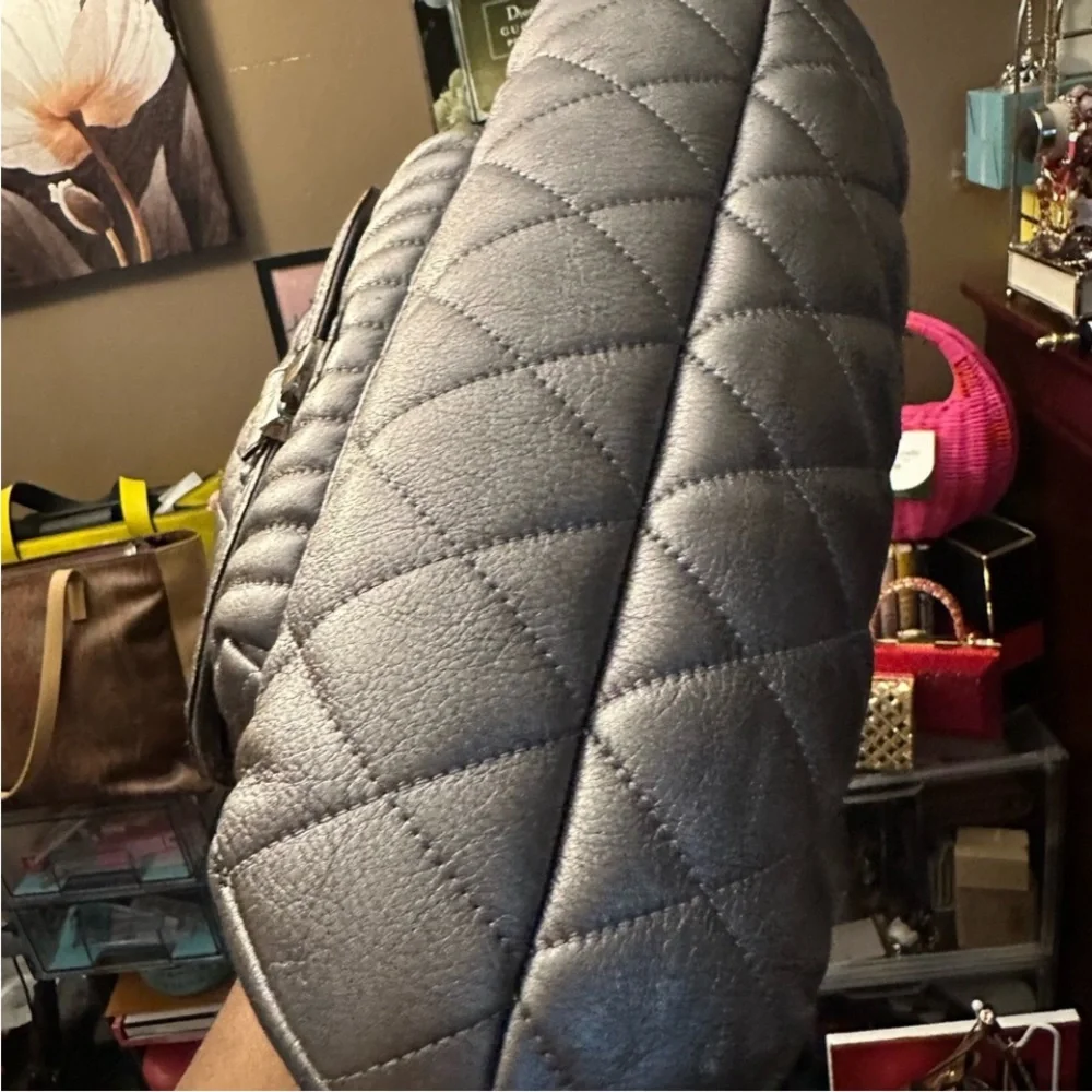 Coach Silver Platinum Quilted Leather Purse Shopper Tote Shoulder Bag EUC - Picture 9 of 15